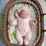 Baby Emma, Cuerpo de tela