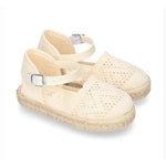 Alpargata niña en lona con PUNTILLA color crudo