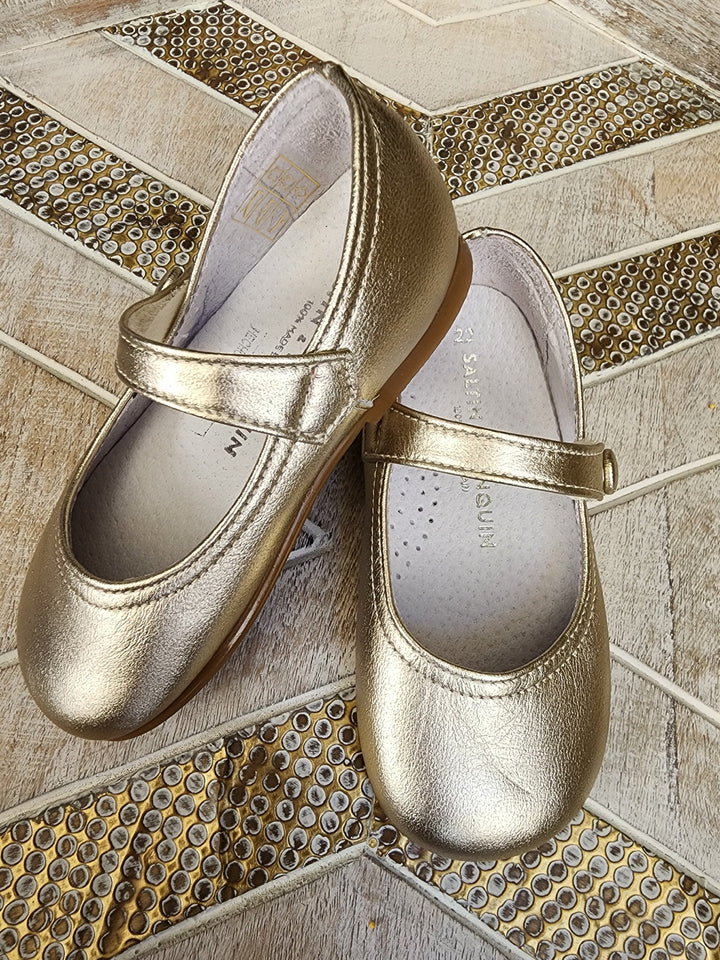 Calzado Mercedita Clasica Metalizada Oro