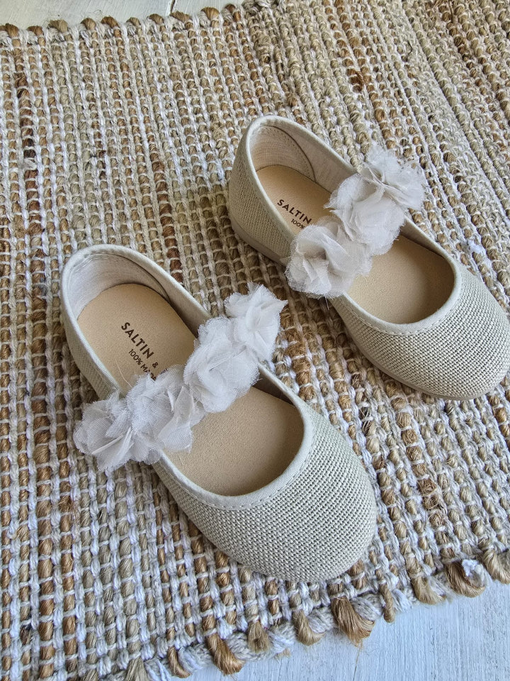 Calzado Mercedita Lino Flores con Hebilla Hielo