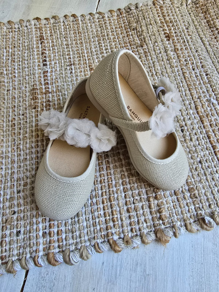 Calzado Mercedita Lino Flores con Hebilla Hielo