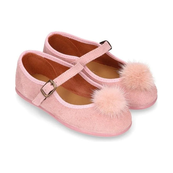 Calzado Mercedita niña estilizada en serraje con pompom color ROSA.