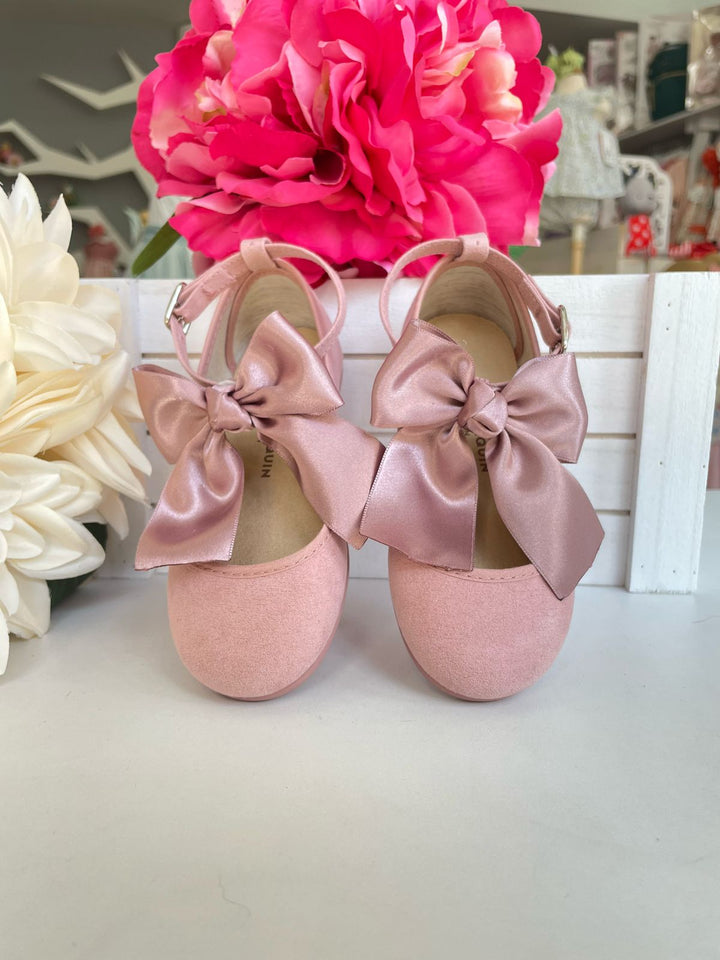 CALZADO Mercedita Serratex Lazo con Hebilla color Maquillaje