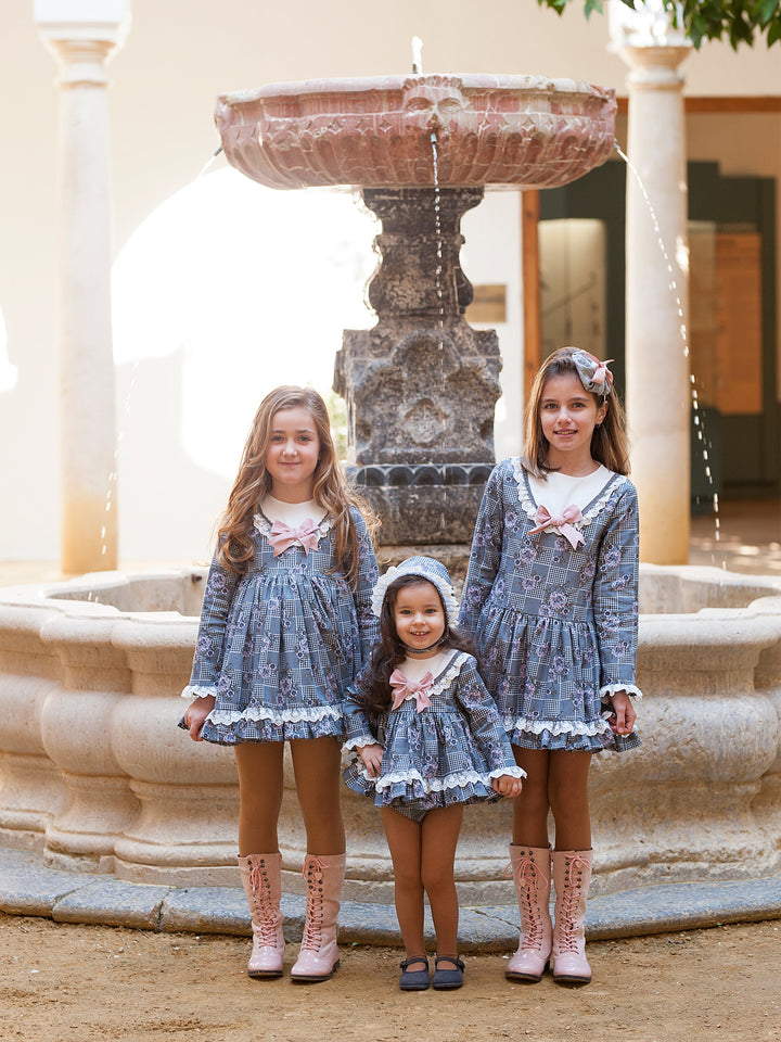 Jesusito Black Squares con Capota Moño Rosa