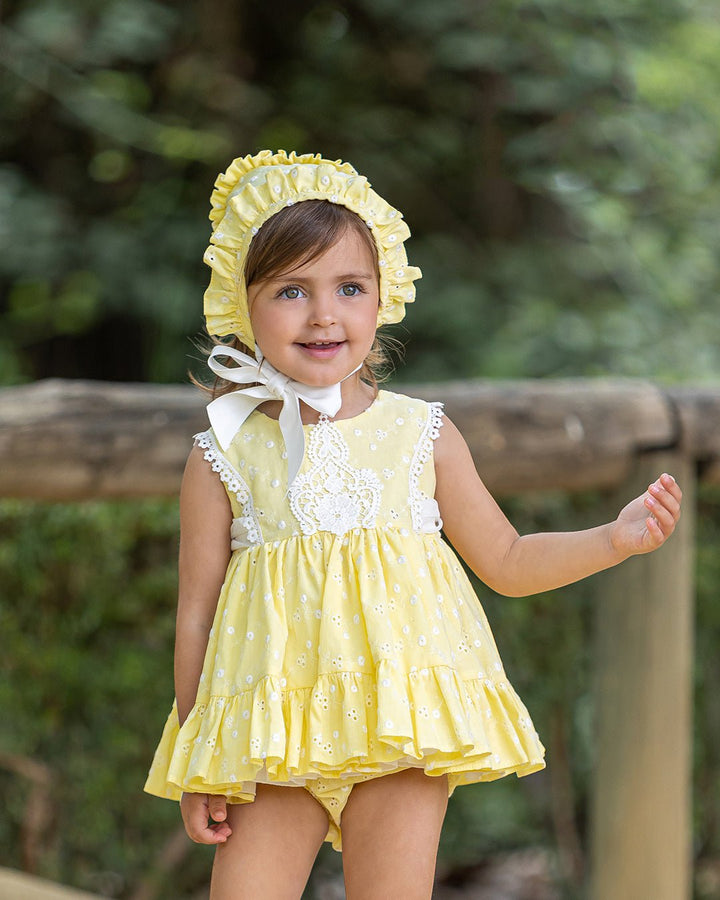 Jesusito Colección Sunflower con braga y capota