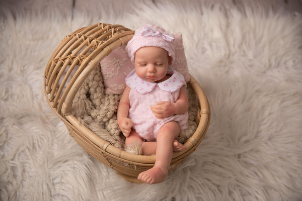 MUÑECA REBORN 13  pulgadas: Baby Savanna boquita cerrada