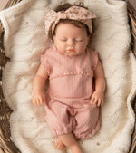 ** PREVENTA** TOP OF LINE : Baby Antonella con Pelo Ojos Cerrados 100% silicón