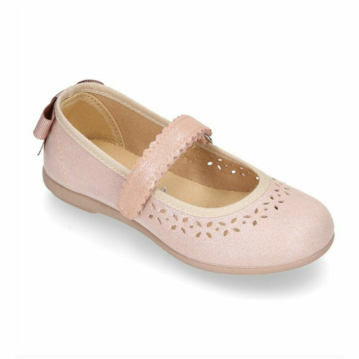 Calzado Mercedita niña cierre adherente con picados y LAZO en lona Metalizada NUDE