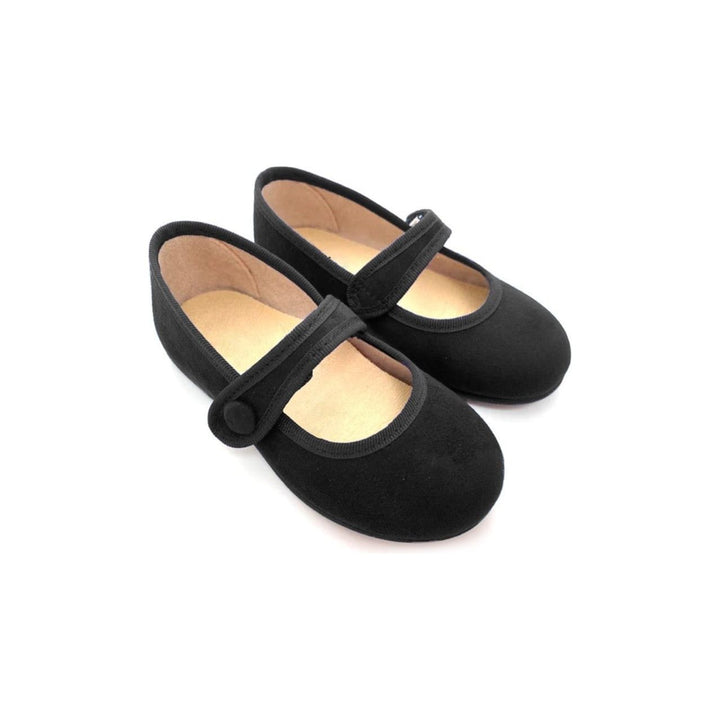 Calzado Mercedita Velcro con Botón Negro
