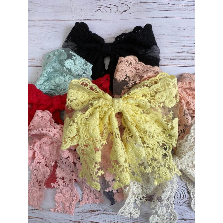 Complementos Moños de Guipur.
